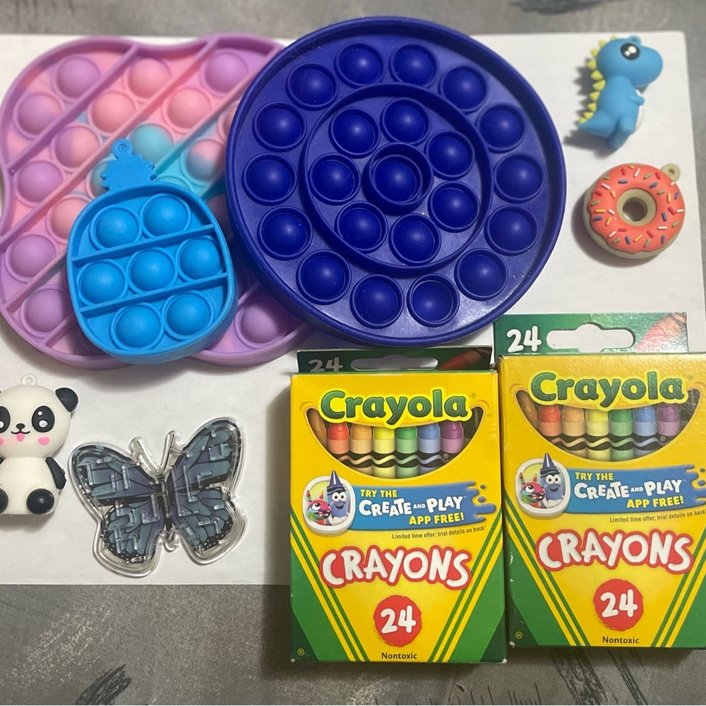 Fidget toy and toy pack!